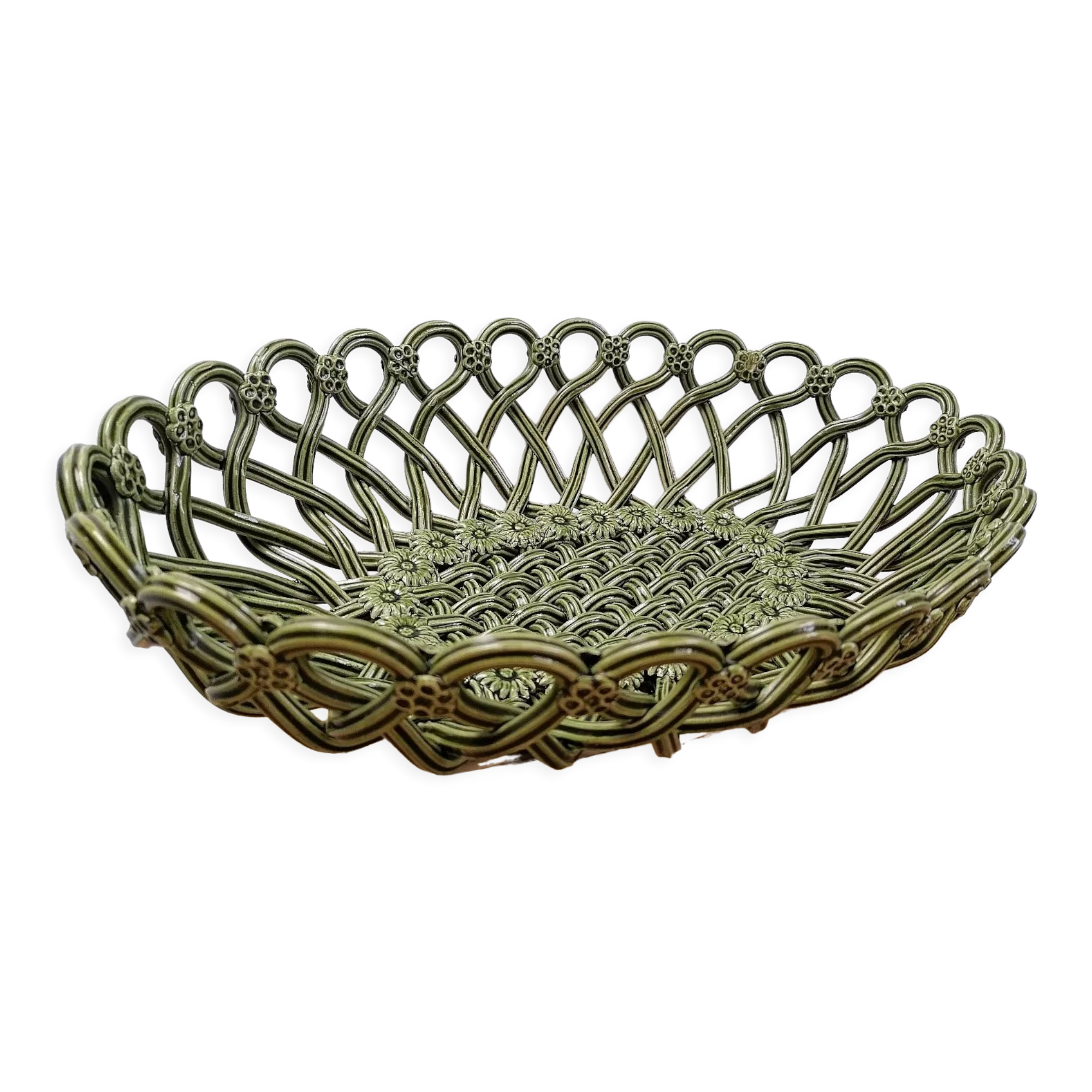 Braided ceramic basket
