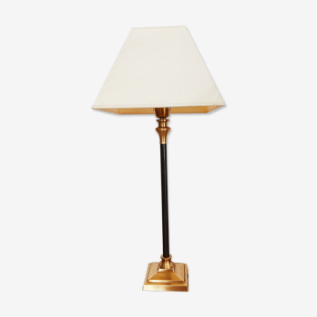 Brass foot lamp