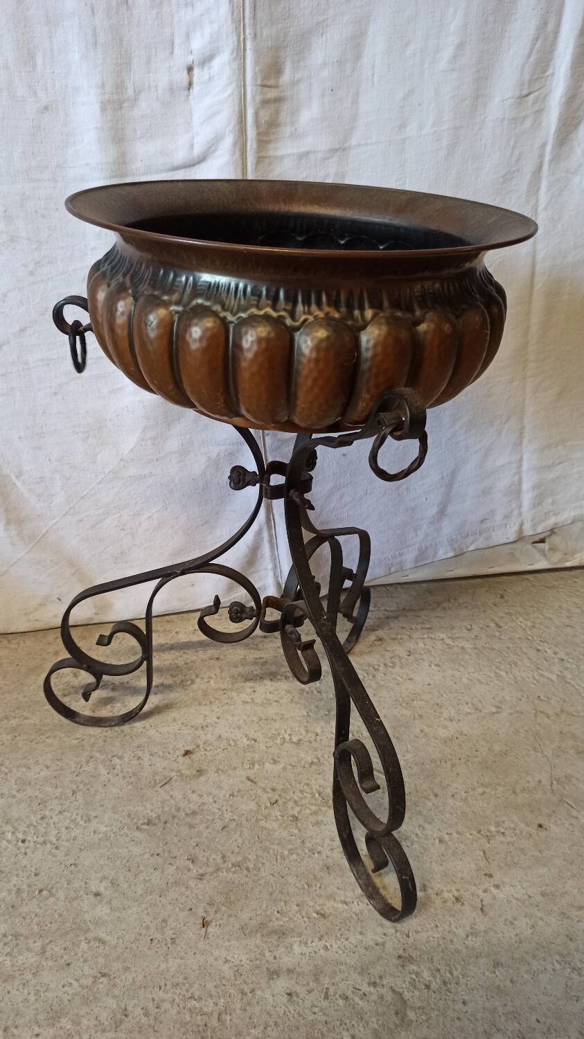 Lilium Italy plant holder in copper and wrought iron