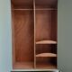 Armoire de poupée vintage