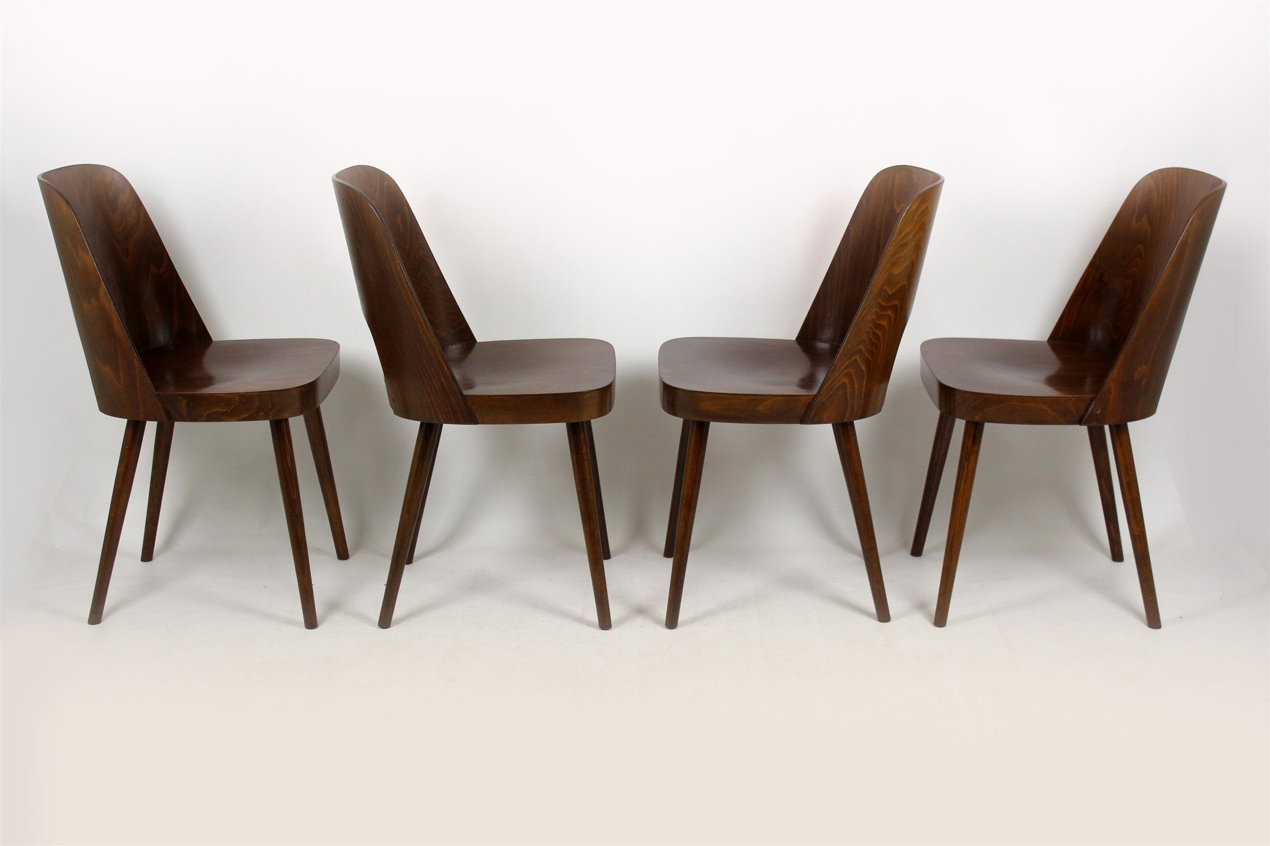 Set of 4 wooden chairs by Oswald Haerdtl for ton, 1950s, no. 515