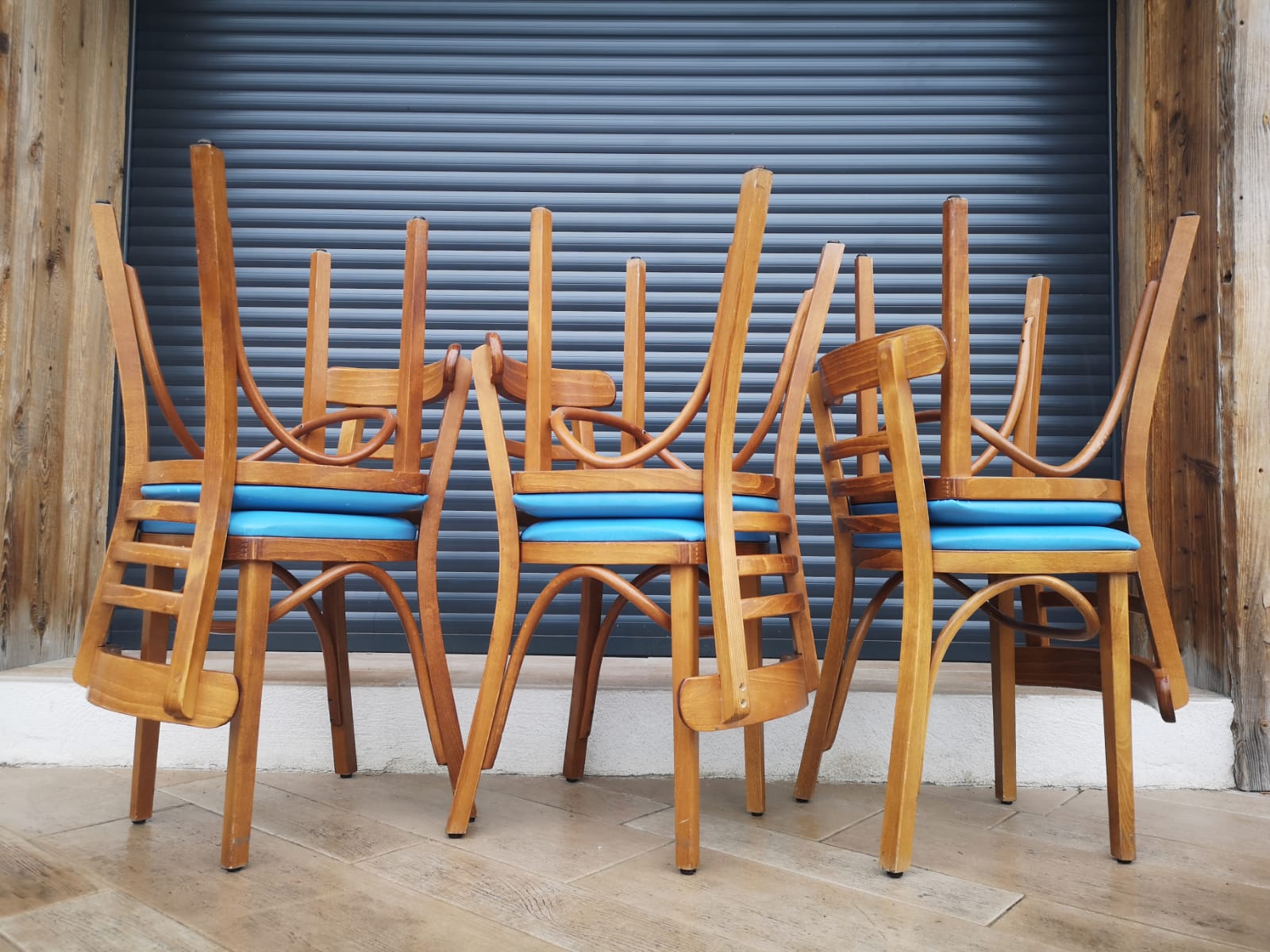 6 vintage bistro chairs