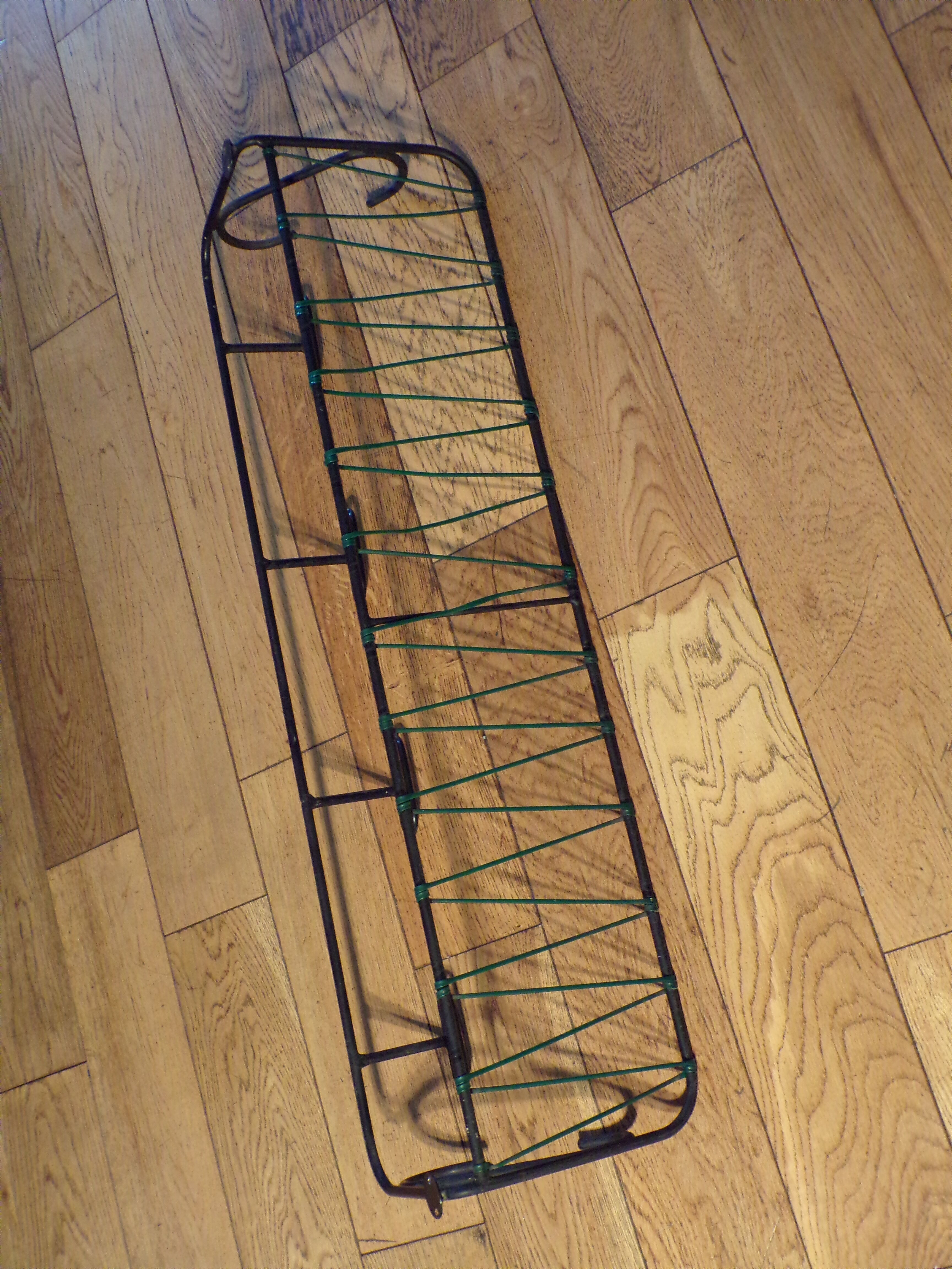Vintage scoubidou coat rack