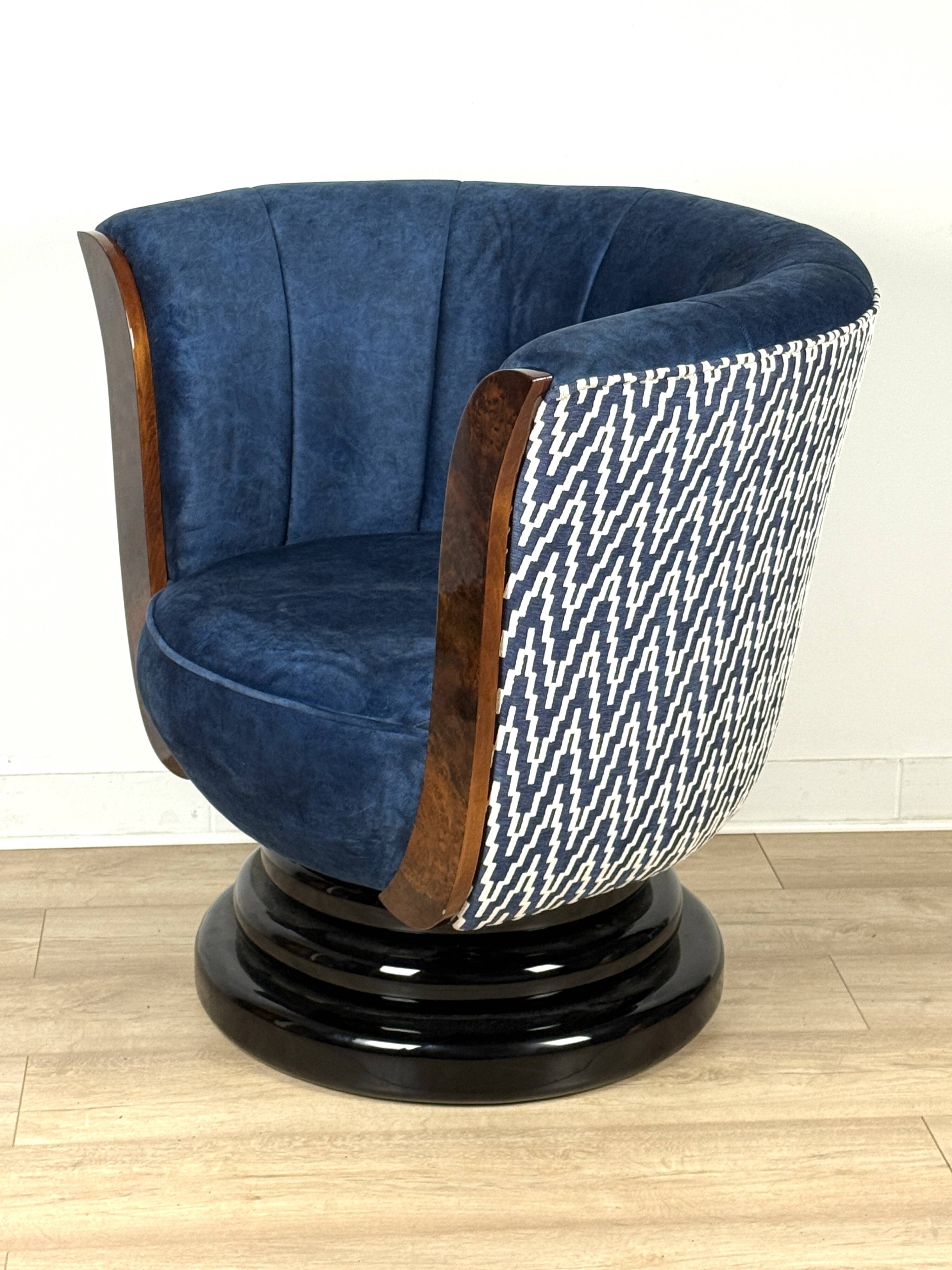 Art Deco design armchair “Tulipan”