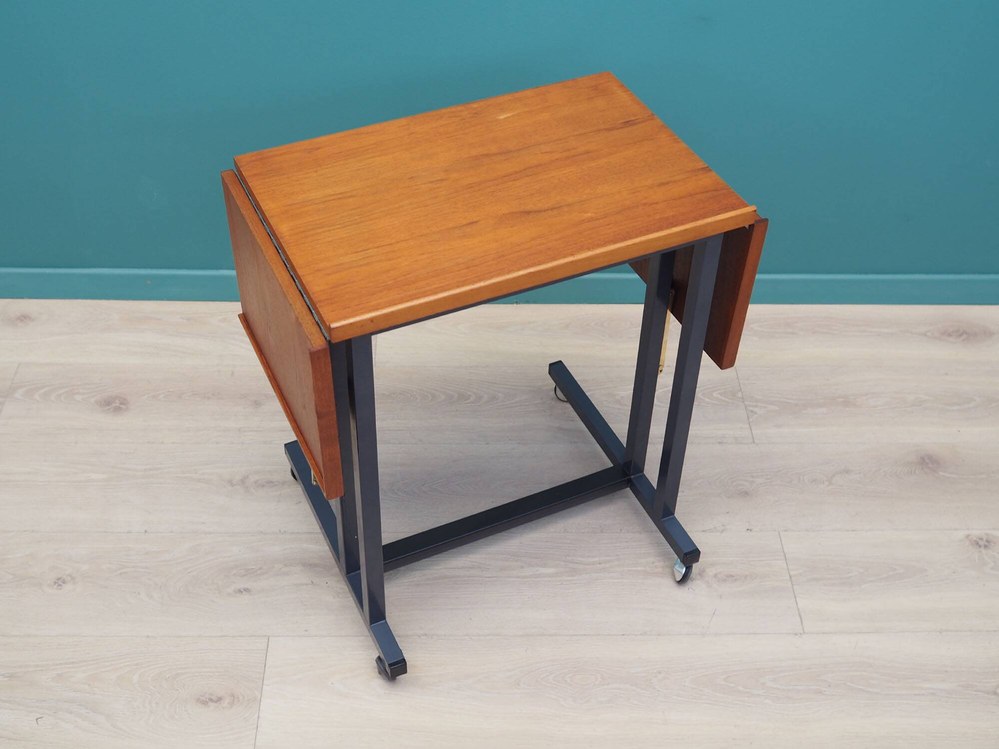 Troley table, Danish design, 1970s, production: Labofa Møbler