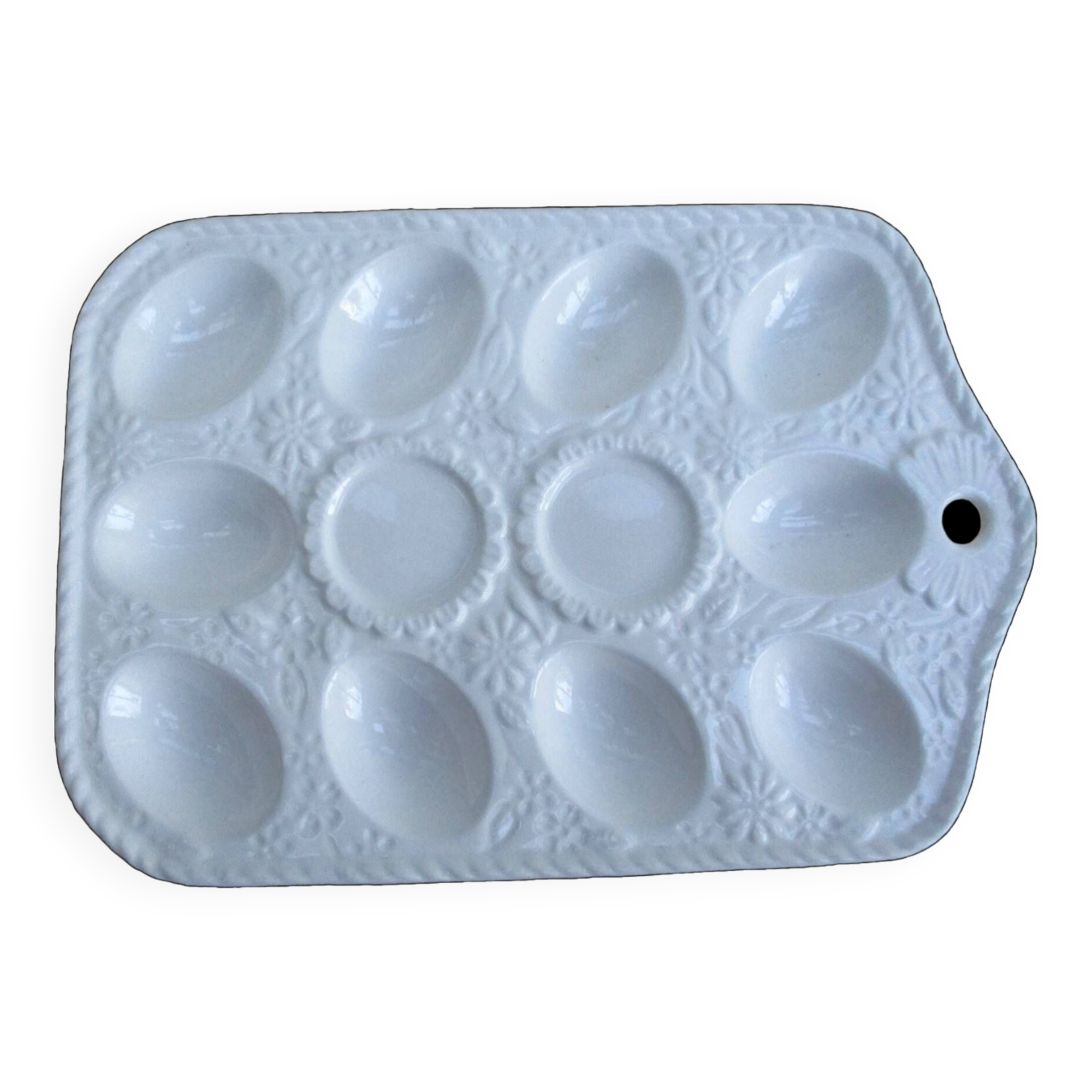 Egg dish, for presentation