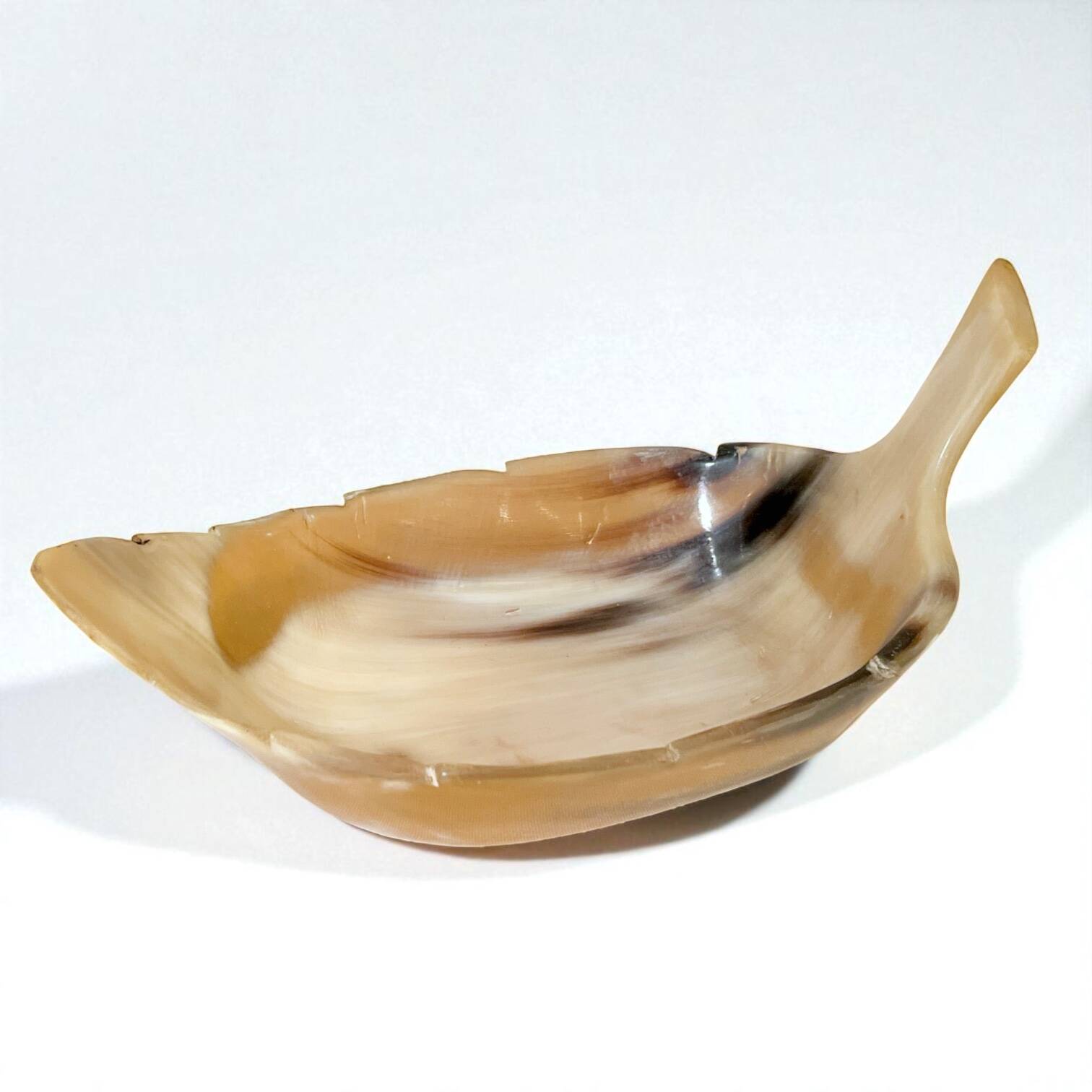 Vintage 1970s natural horn leaf tray - leaf bowl