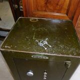 Coffre fort Fichet ancien