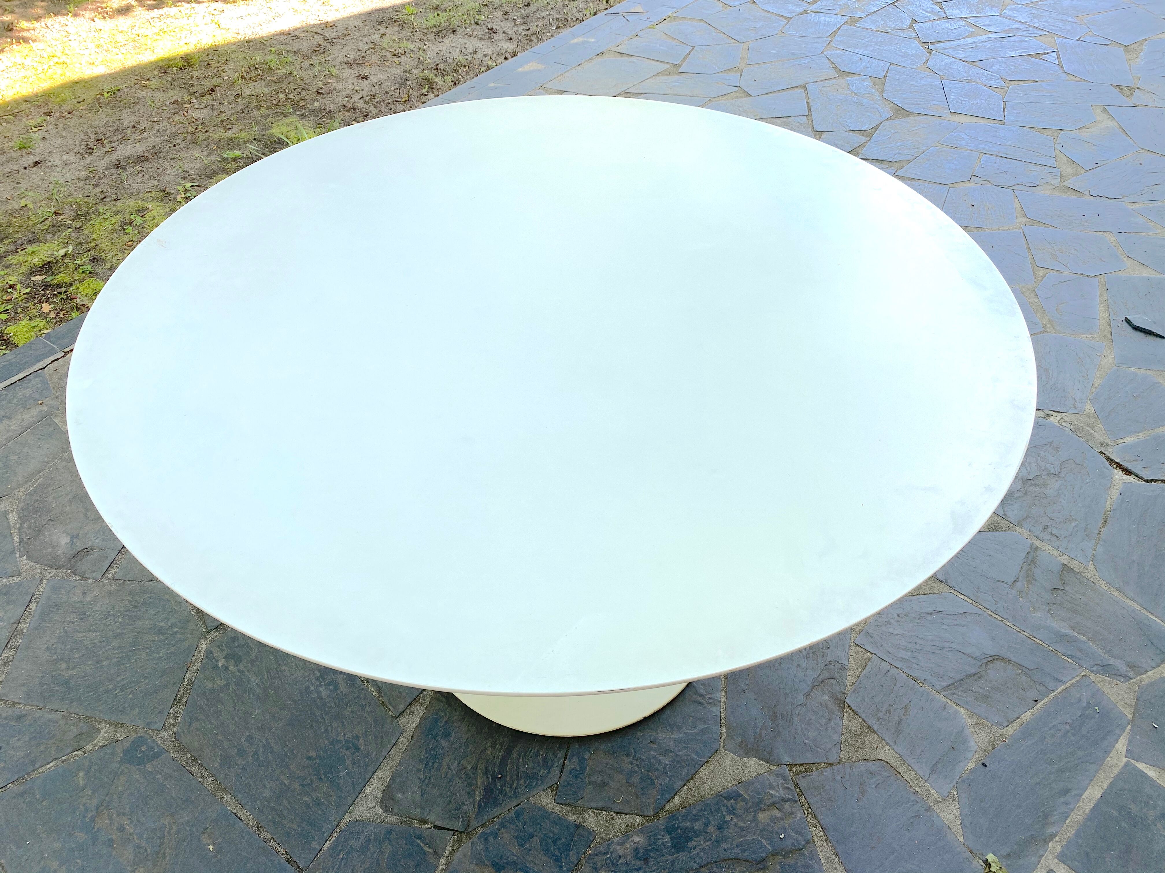 "Tulip" table Arkana edition 1970