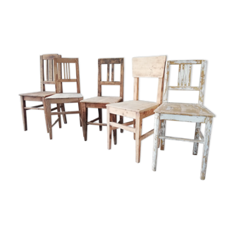 5 vintage wooden chairs