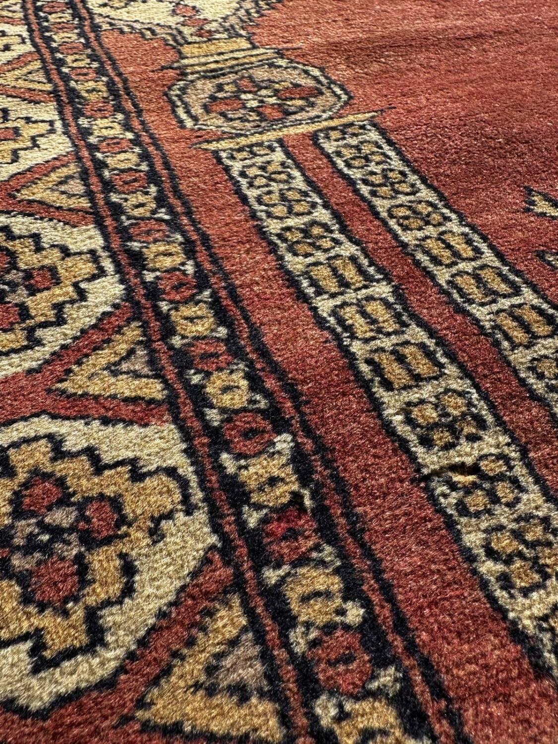 Handmade Persian Rug