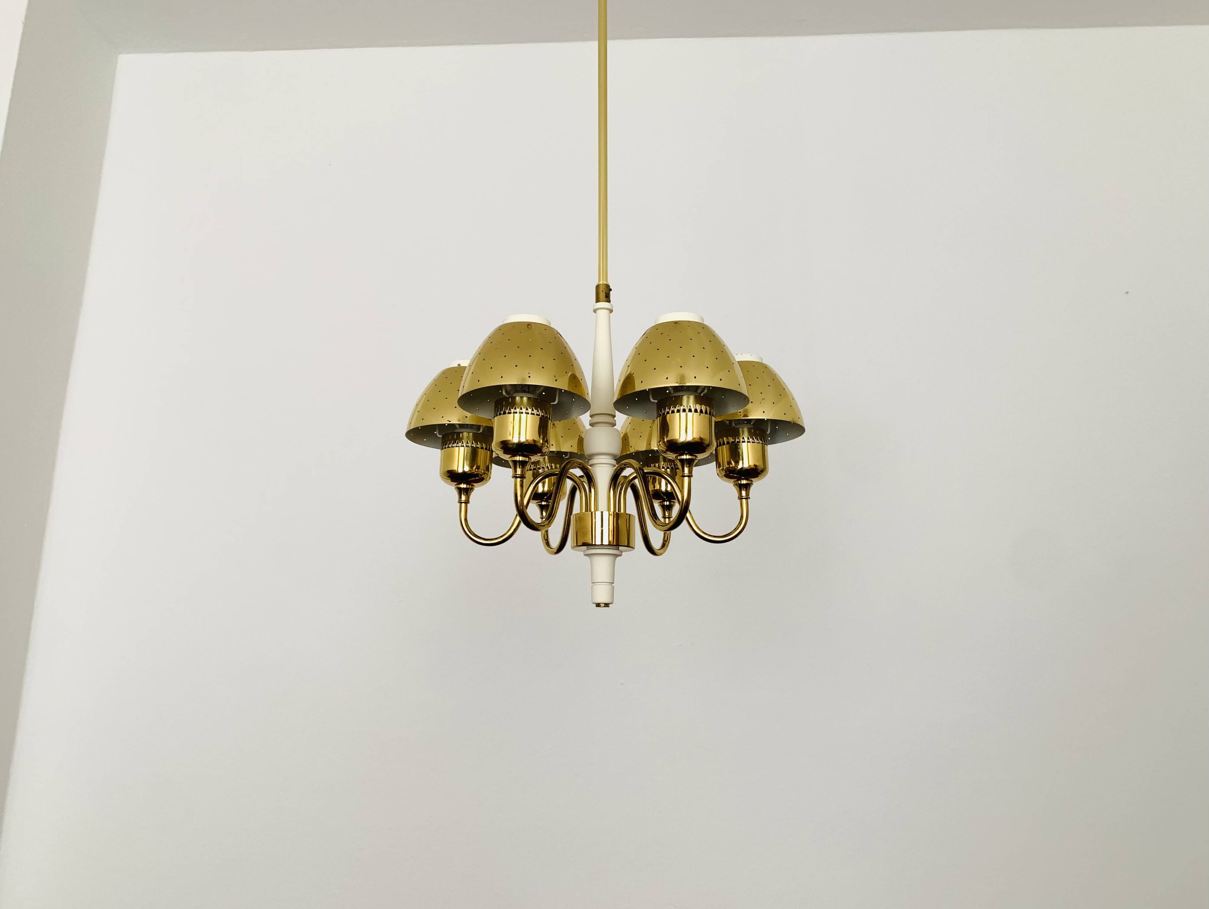 Chandelier en laiton par Hans Agne Jakobsson