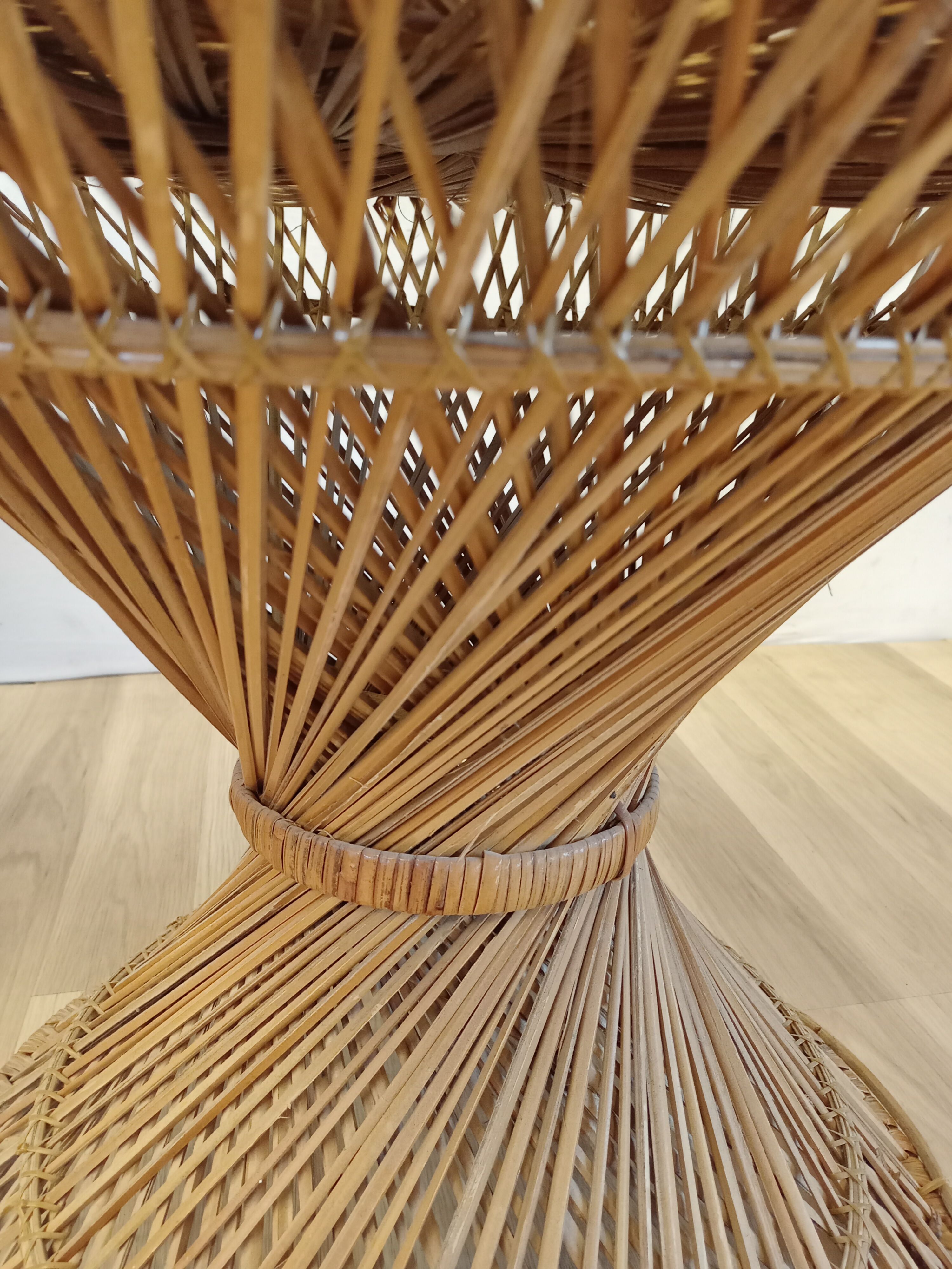 armchair "Emanuelle" and its rattan table