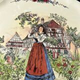 Earthenware pie dish from Sarreguemines