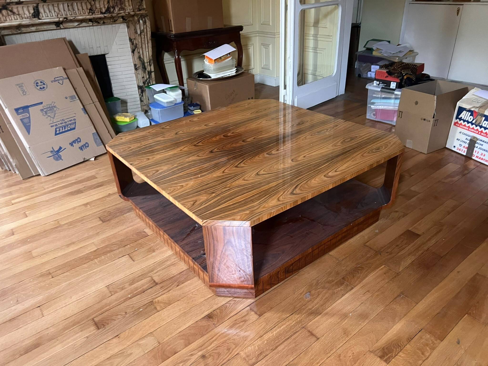 Varnished coffee table in exotic wood