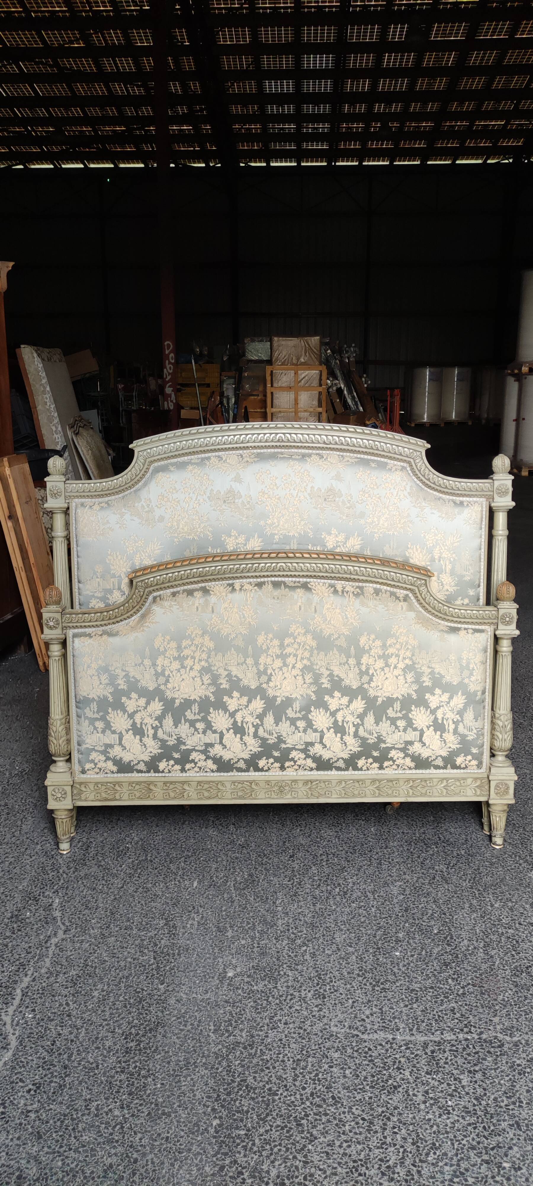 Bed patina style Louis xv, 140x190 cm, year 30