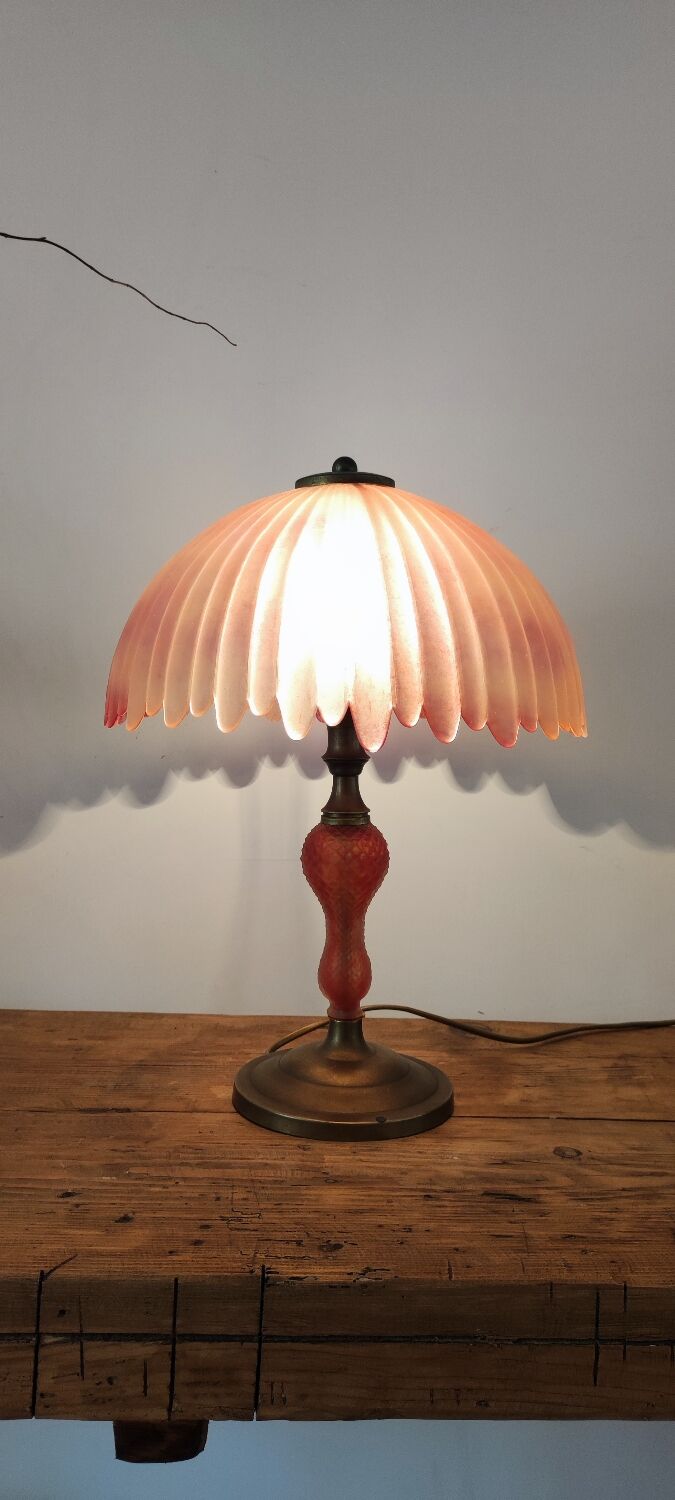 Kaelle lamp in glass paste and brass.