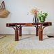 Grande table basse ancienne en rotin et cannage – Esprit bohème