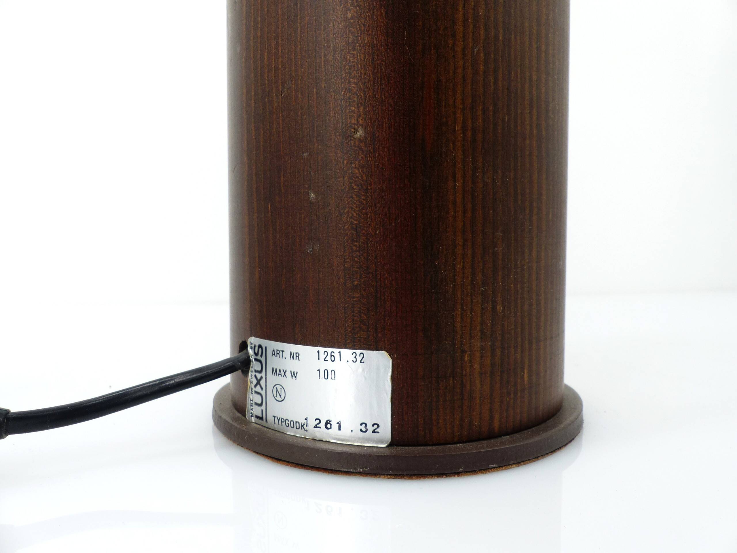 Pair of Scandinavian pine table lamps by Uno Kristiansson for Luxus