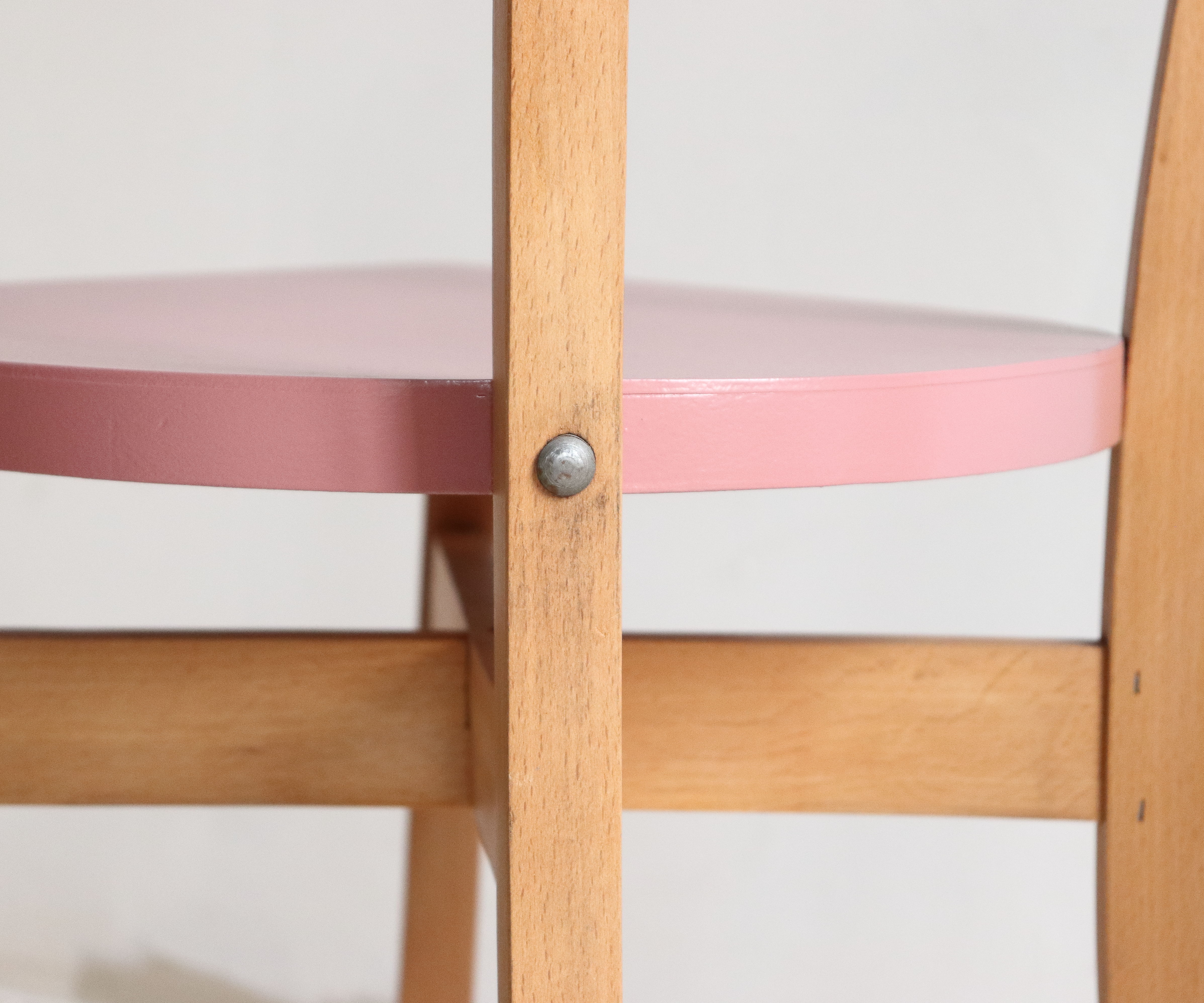 Vintage wooden bistro chair revisited