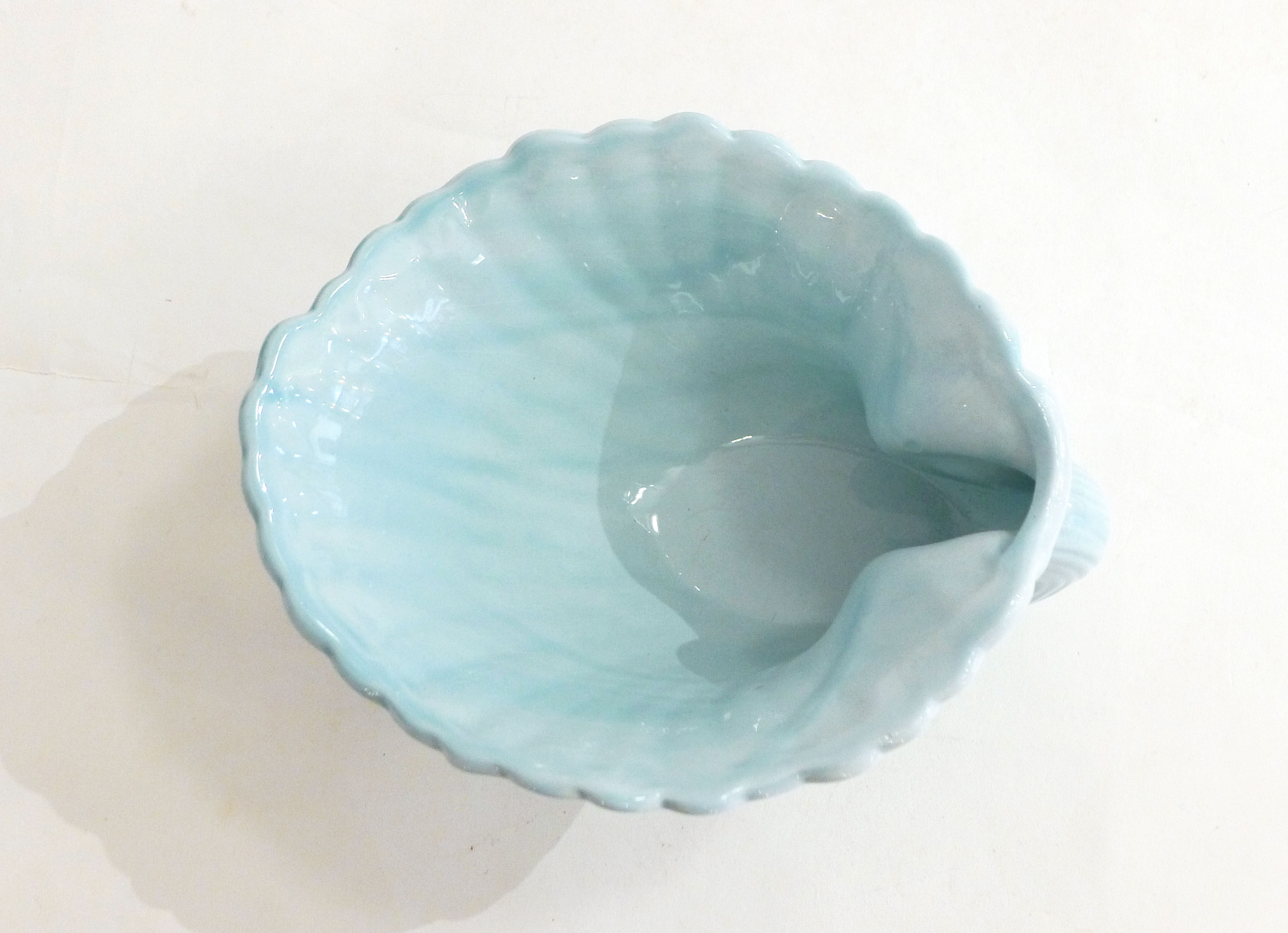 Shell pot cover cup