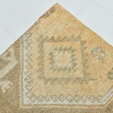 4x7 Soft Beige & Brown Oushak Vintage Rug 109x207Cm