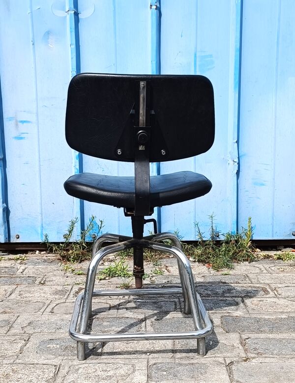 Chaise de laboratoire industrielle