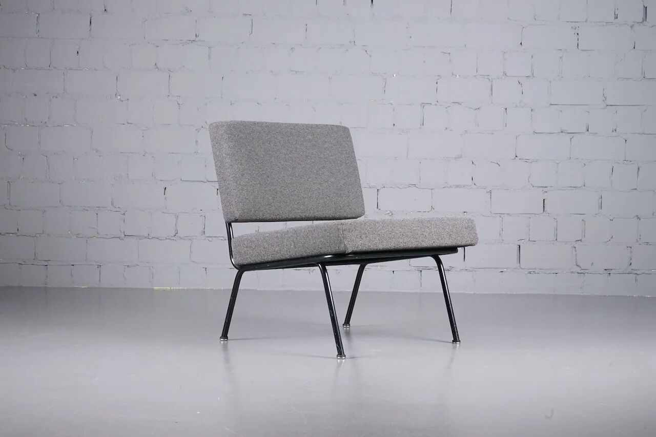Model 31 easy chair by Florence Knoll for Knoll International (grey)