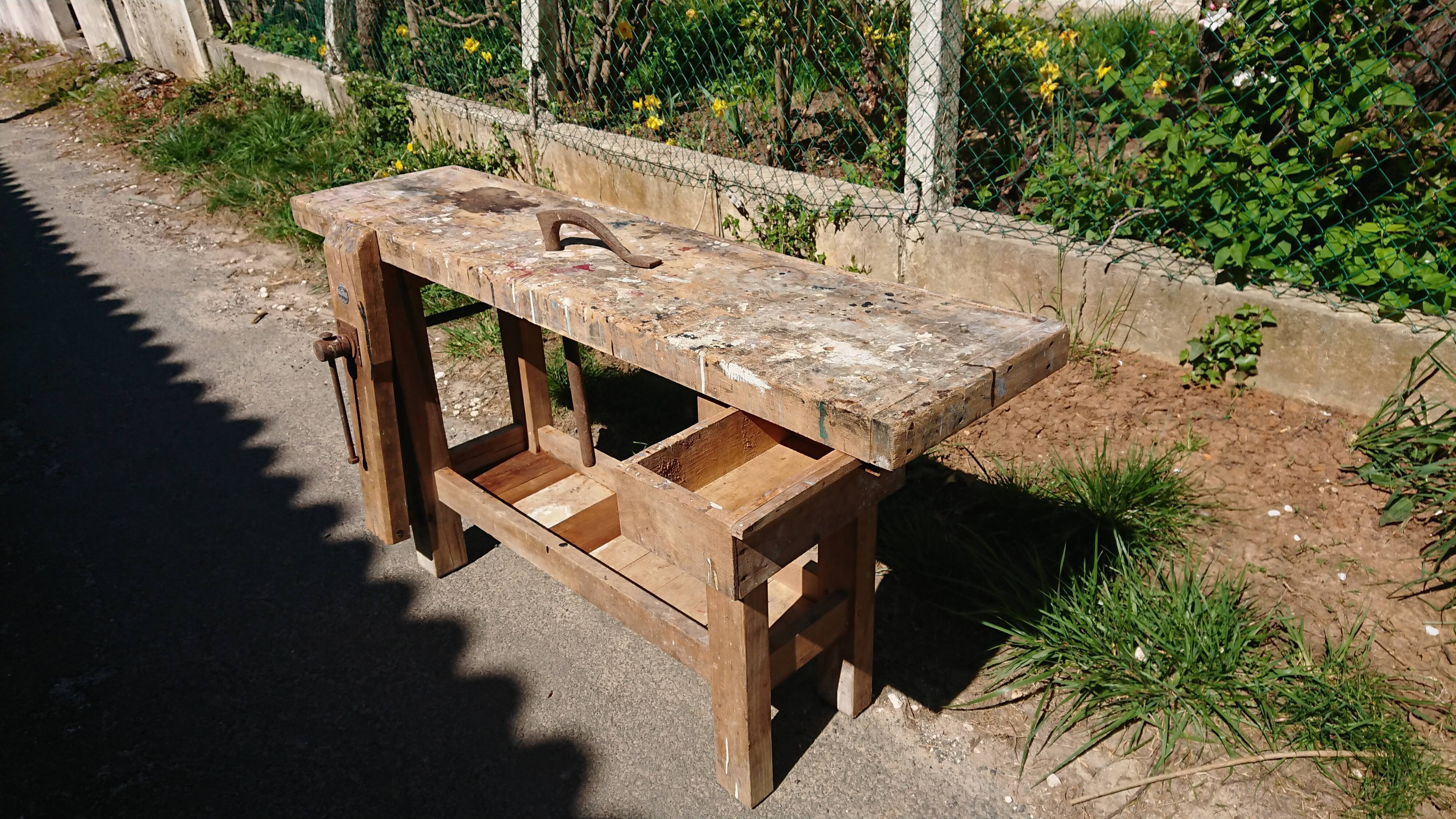 Built in raw wood with its press and valet - GRENAD