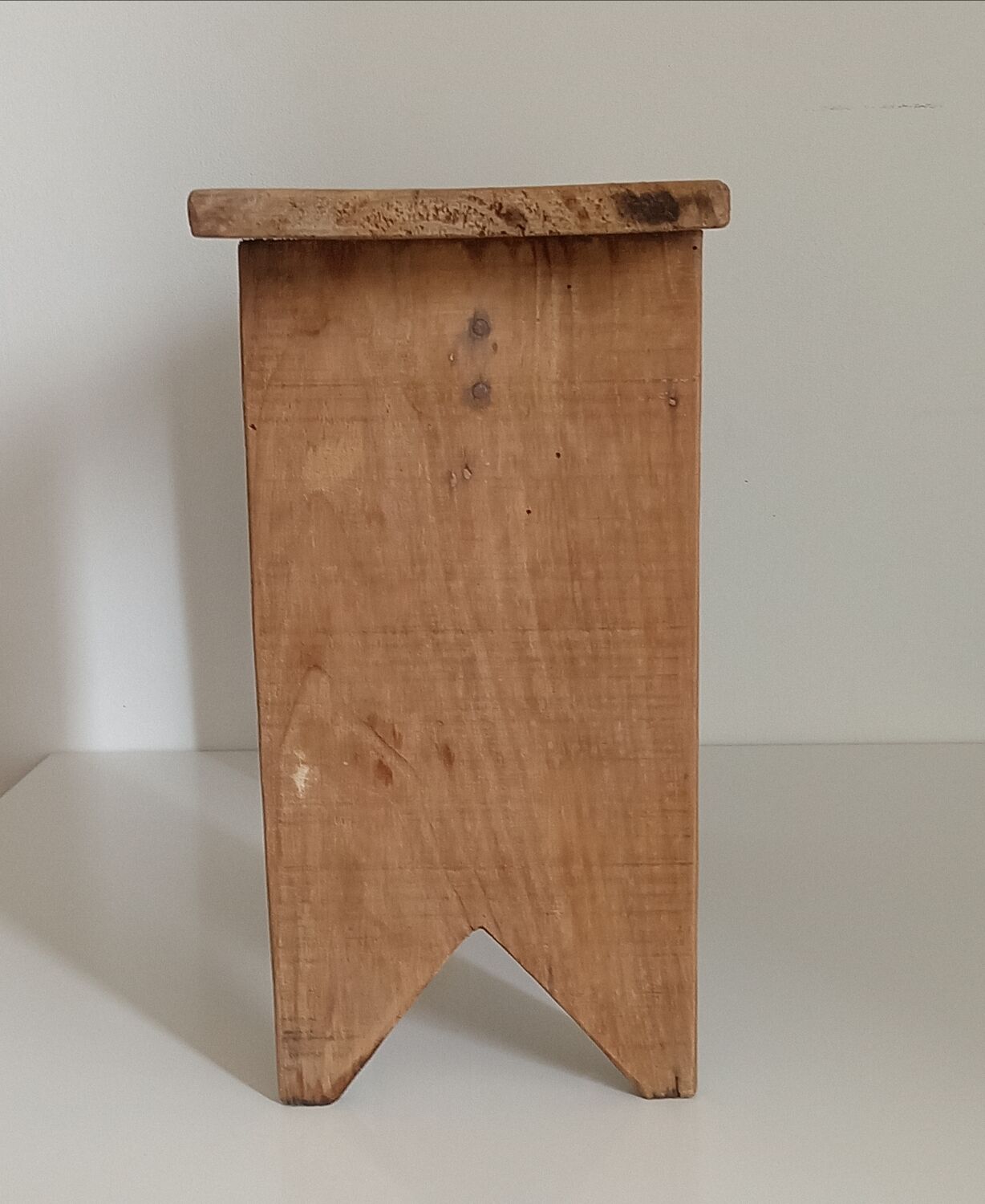Stool/Farmhouse stool/Plant stand
