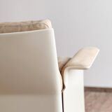 Fauteuil design 620 en cuir suédé beige par Dieter Rams, Vitsœ, Mid-Century