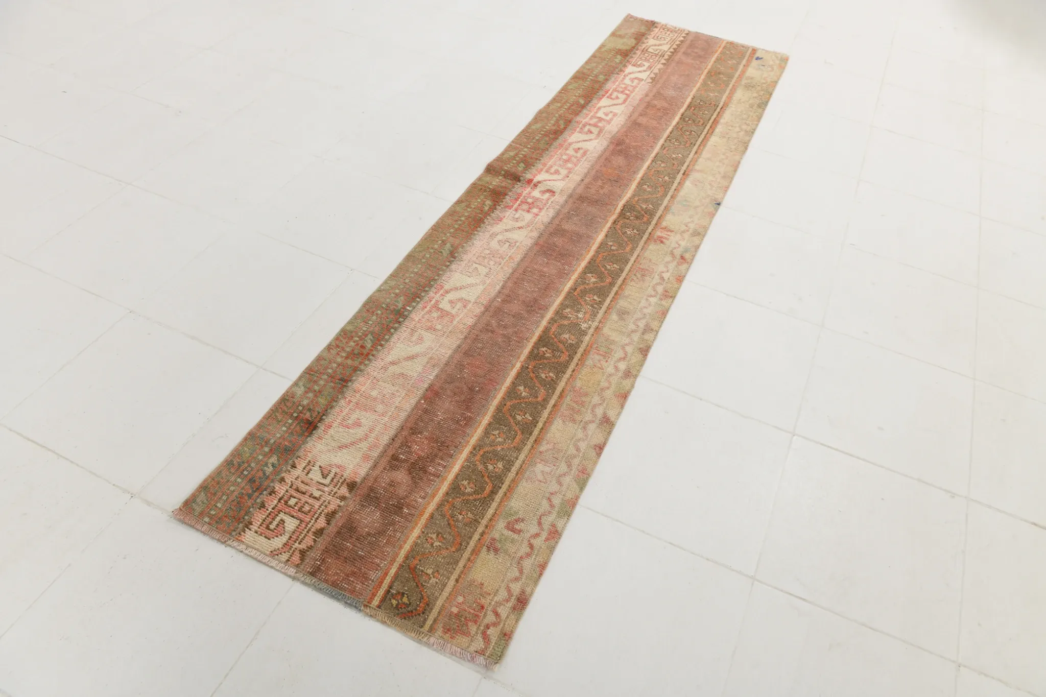 Red Brown Persian Runner Rug, Vintage Handmade Hallway Decor, 72x278cm