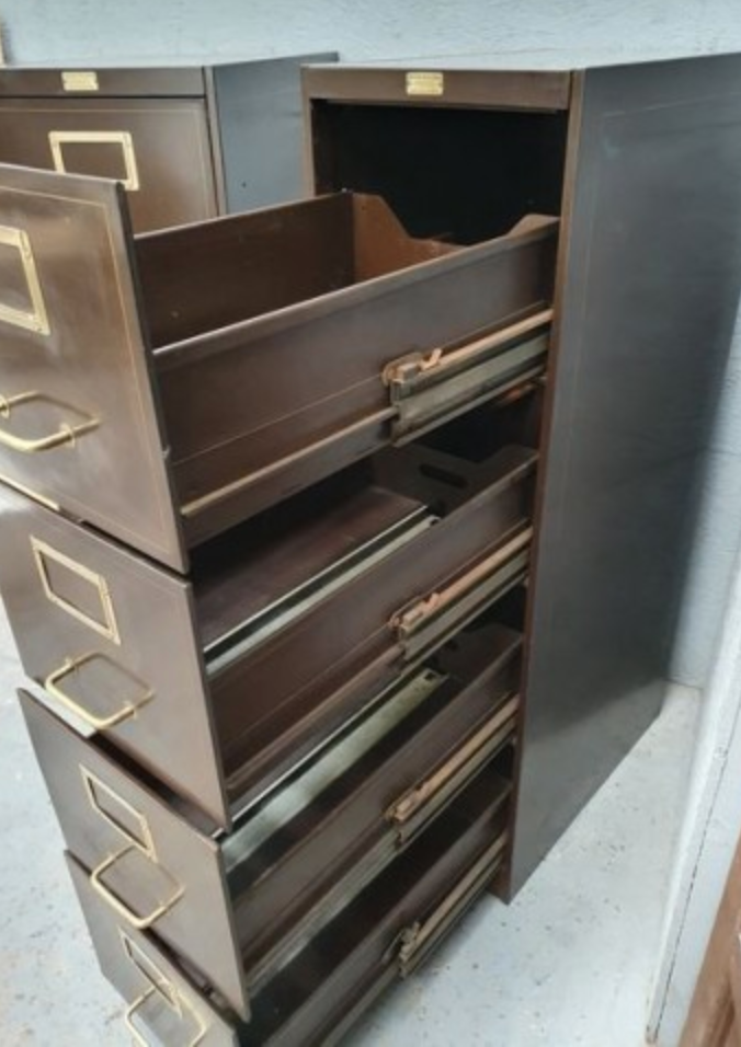 Drawer locker Ronéo industrial furniture around 1940