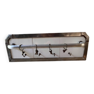 Porte torchons cuisine ancien métal carreaux blancs
