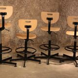 Siege bar chaise dessinateur
