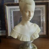 Bust woman on pedestal