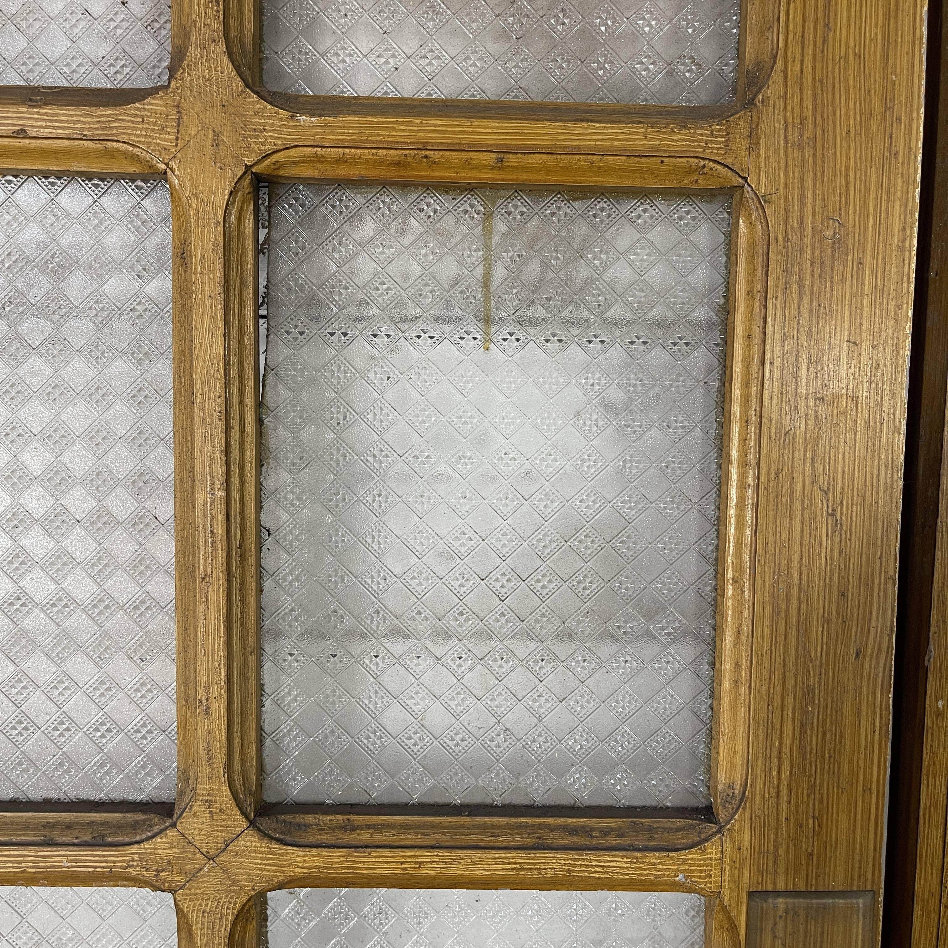 Four-leaf partition door