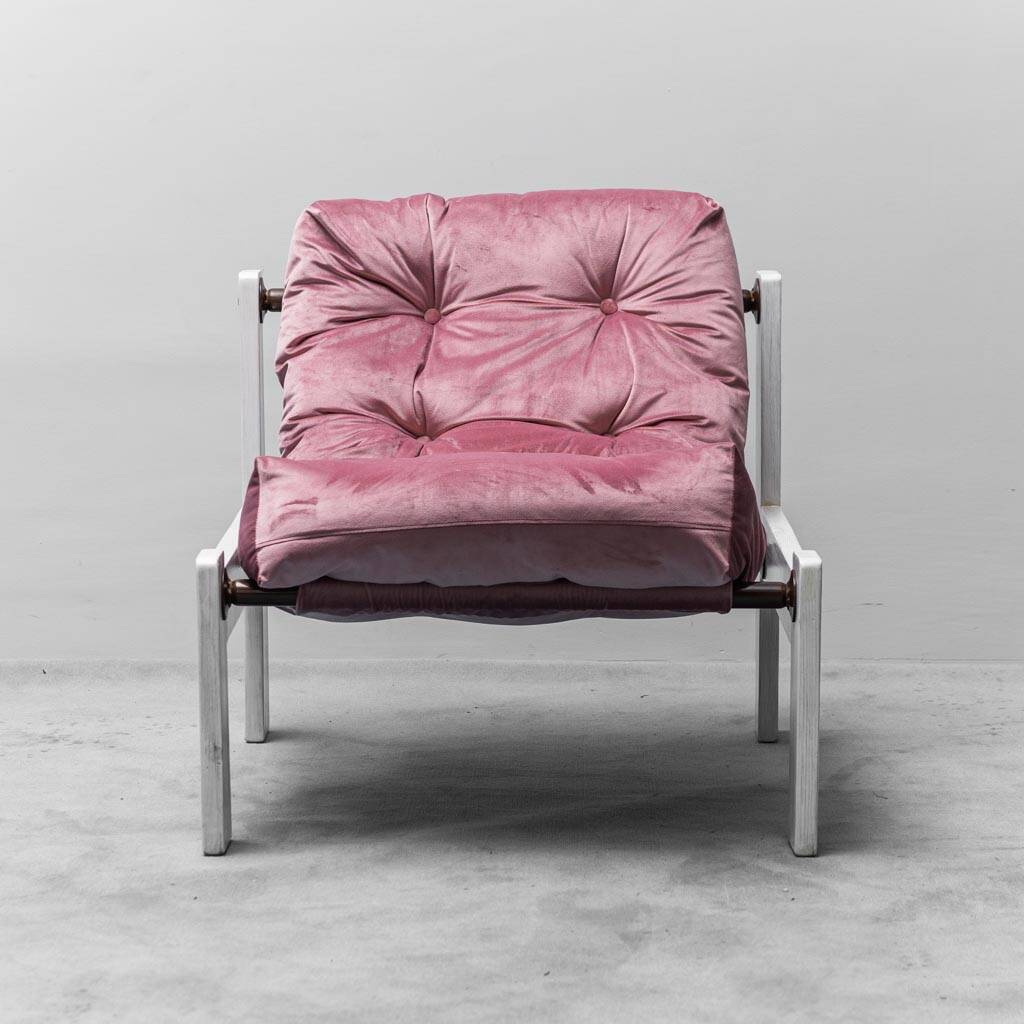 Poltrona vintage in velluto rosa legno bianco anni ’70 modernariato