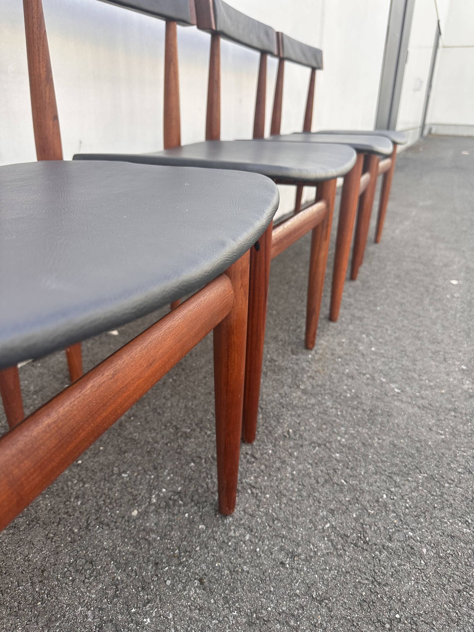 4 teak chairs, Hans Olsen for Frem Røjle – Denmark 1960