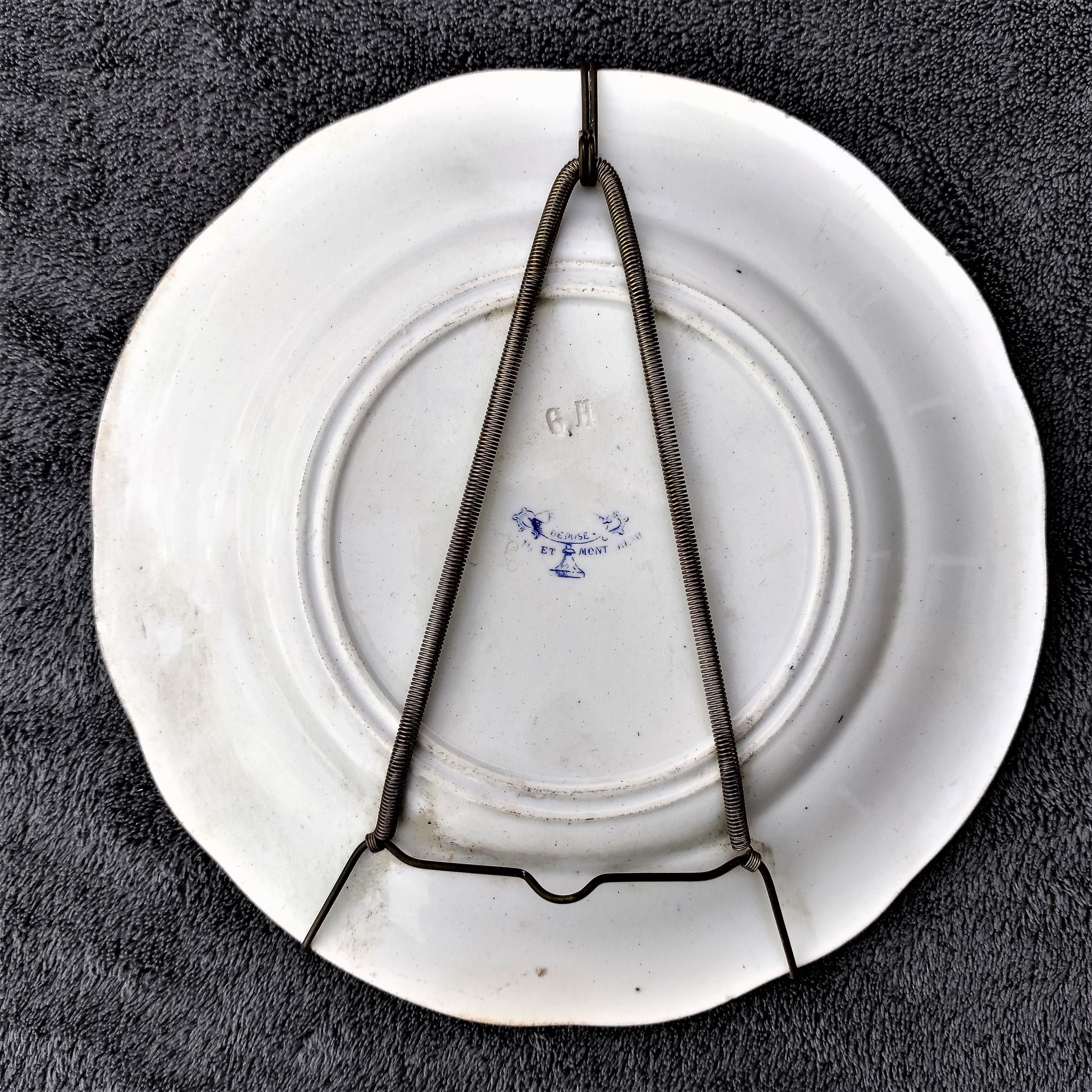 Earthenware plate Creil Montereau Histoire de Rire N° 6 Swimming in ST CLOUD