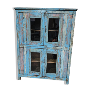 Ancien vaisselier en