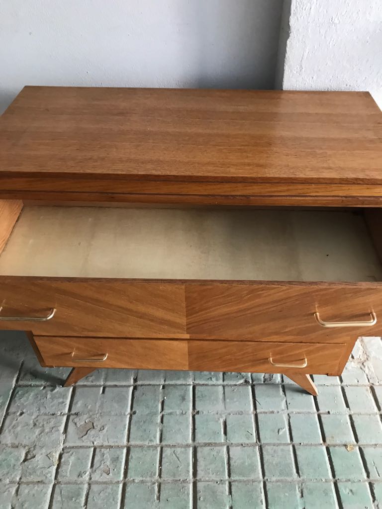 Dresser years 60 feet compass