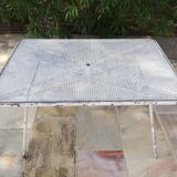 Rectangular garden table