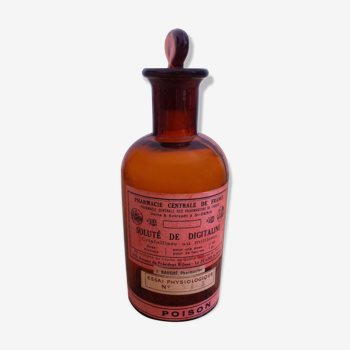 Apothecary bottle