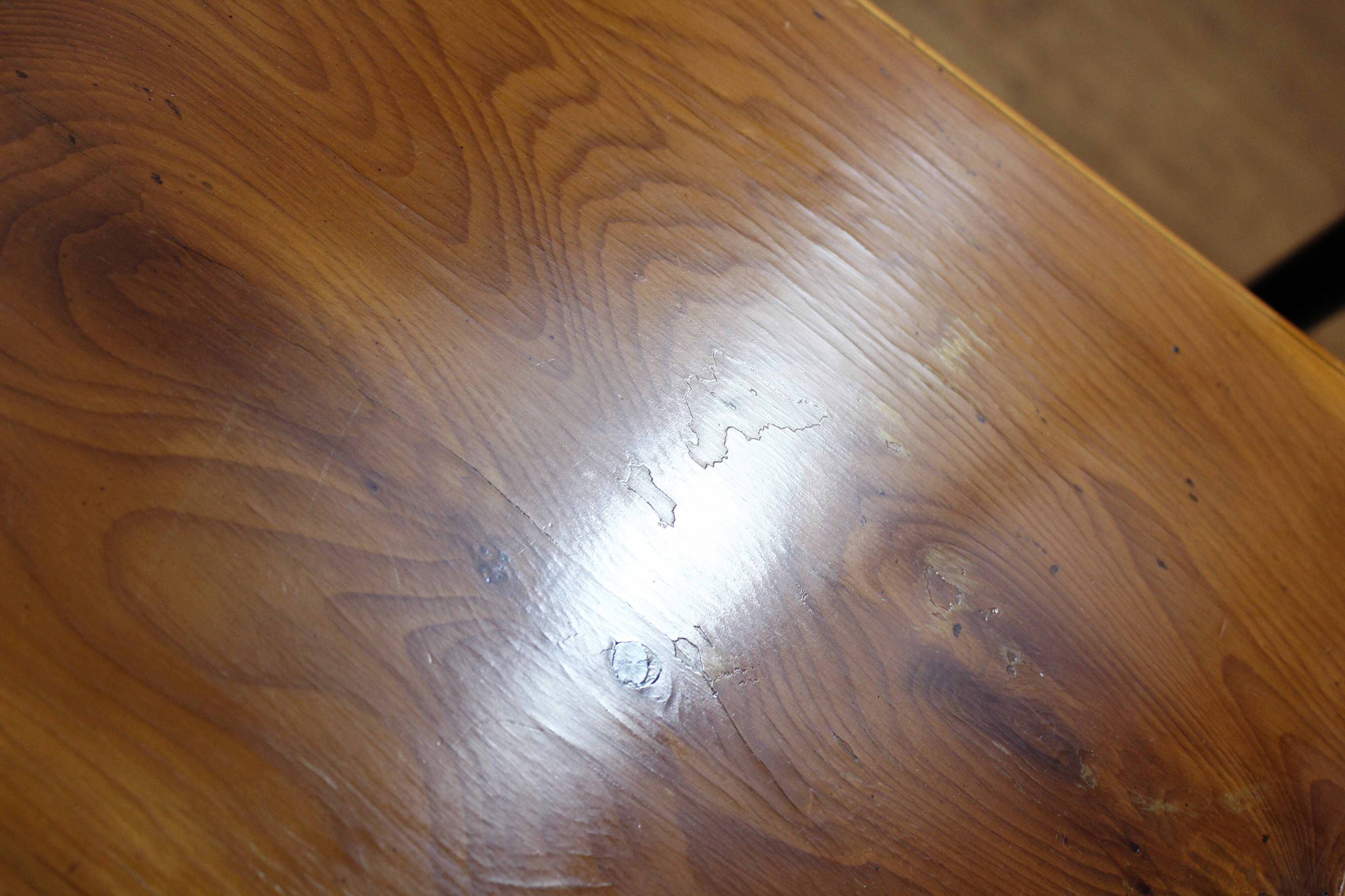 Small chest of drawers from the 50s