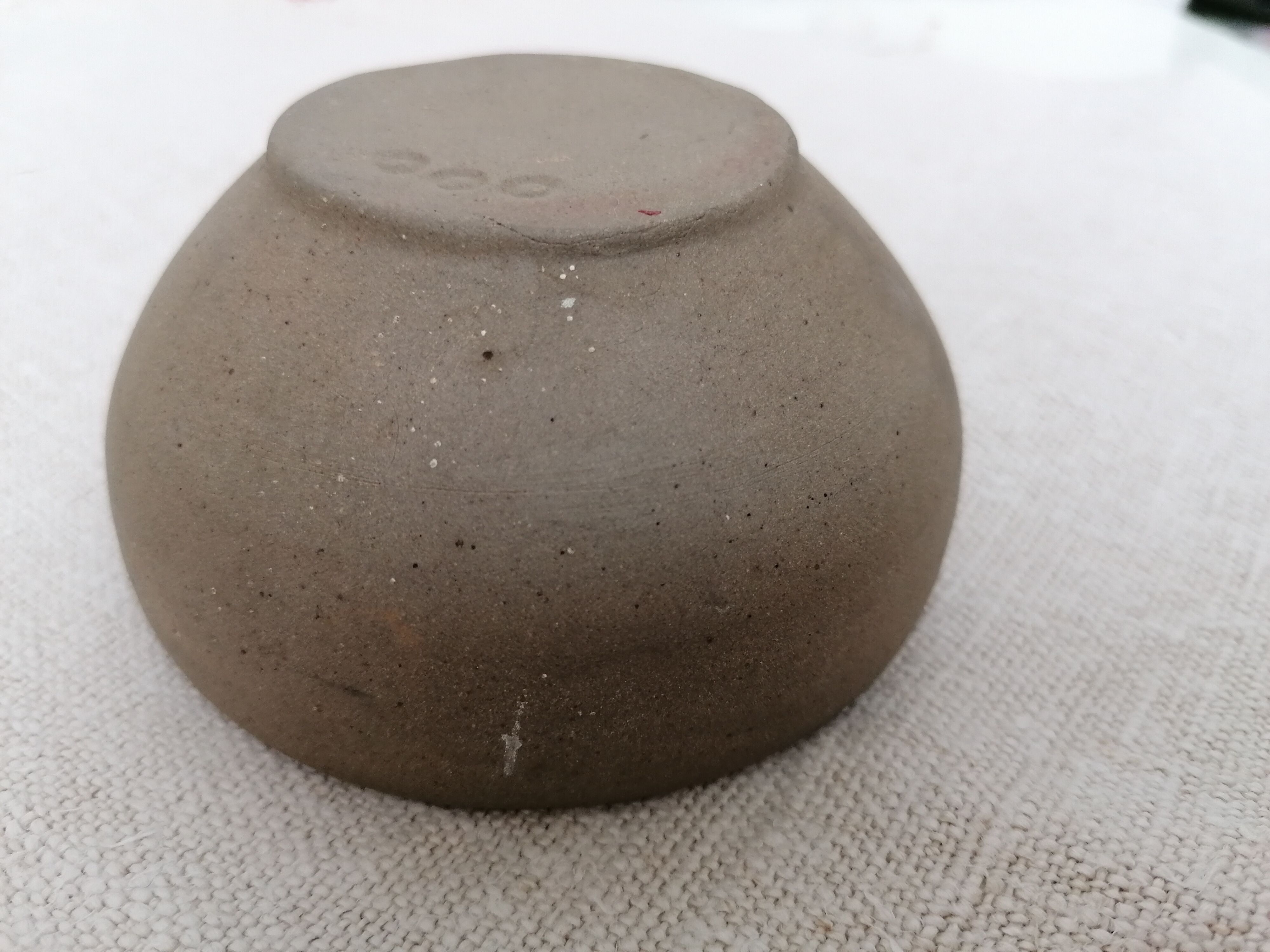Bowl in brown