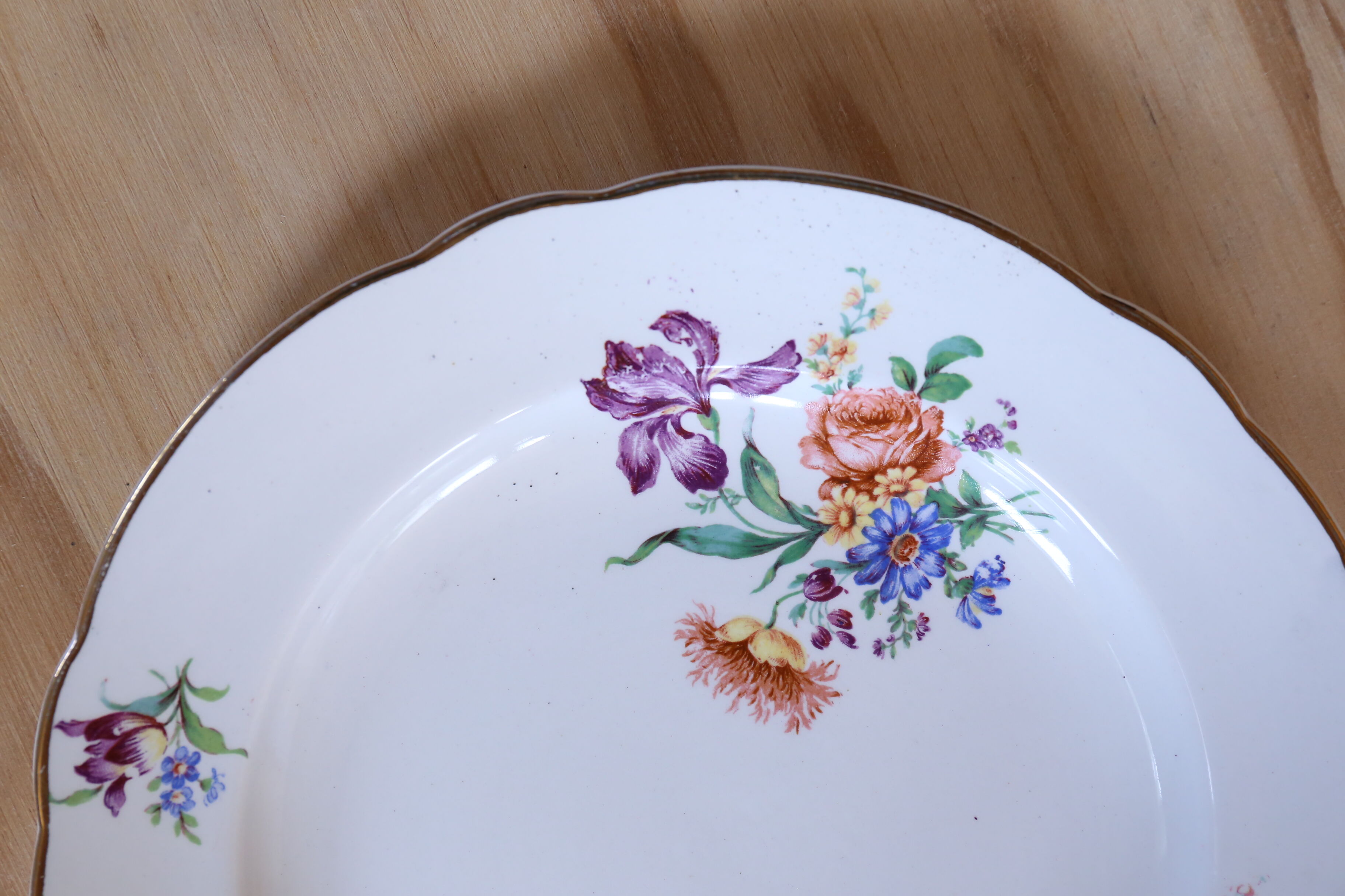 4 flowery plates Digoin & Sarreguemine