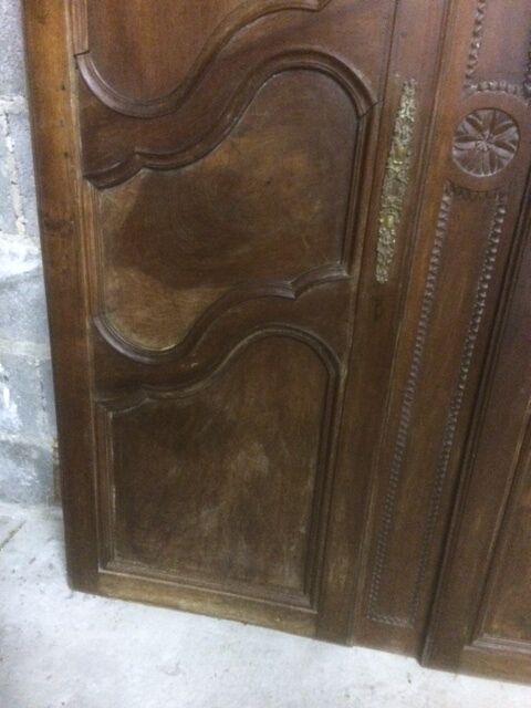 Paire de porte d'armoire en noyer