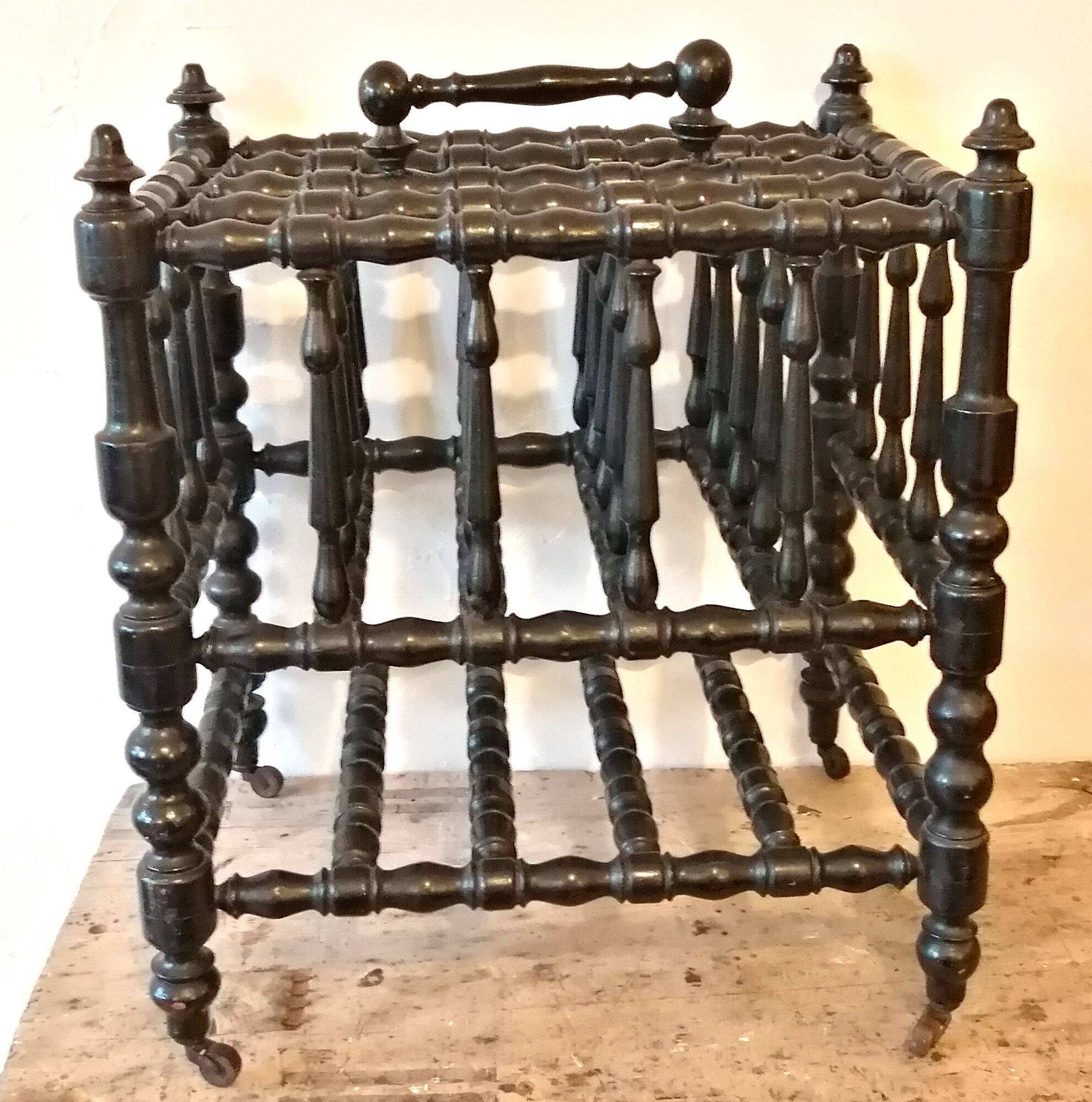 Magazine holder in blackened wood, Napoleon III partition shelf, late 19th century