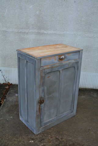 Parisian buffet skated